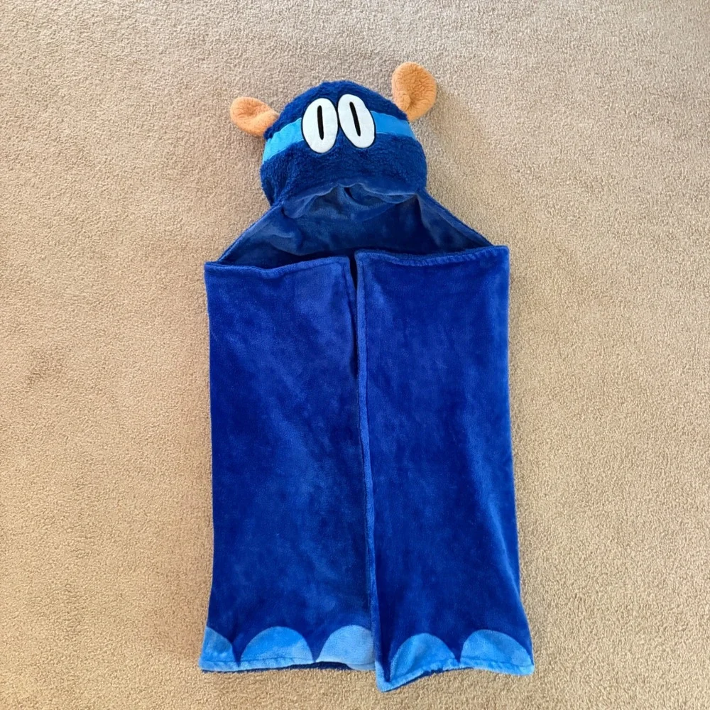 Dog Man Hooded Blanket Kids OS Blue Dav Pilkey Character Fleece Wearable Throw‎